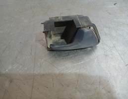 Ручка двери передней внутренняя правая для VW Golf 3 Vento 91-97  запчасти бу