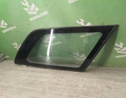 Стекло кузовное глухое правое для Mitsubishi Space Wagon (N3,N4) 1991-2000  запчасти бу