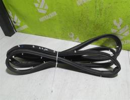 Уплотнитель двери для Citroen C-Elysee 2012>  запчасти бу