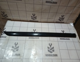 Молдинг передней левой двери для Ford Focus 1 1998-2004  запчасти бу