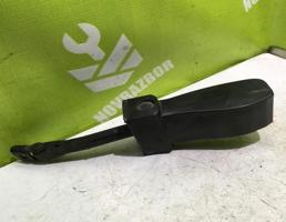 Ограничитель двери для Skoda Yeti 2009-2018  запчасти бу