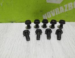 Болт маховика для VW Golf 3 Vento 91-97  запчасти бу