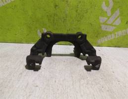 Скоба суппорта переднего для VW Passat B5 96-00  запчасти бу
