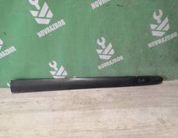 Молдинг передней правой двери для Renault Clio 2 Symbol 1998-2008  запчасти бу