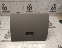 Бардачок для Suzuki SX4 2006-2013  запчасти бу