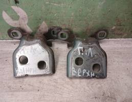 Петля двери для LADA VESTA 15-19  запчасти бу