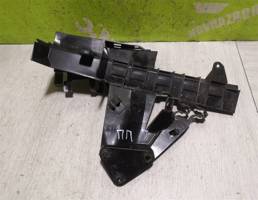 Кронштейн (сопут. товар) для Ford Focus 2 08-11  запчасти бу