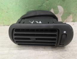 Дефлектор воздушный для Fiat Punto 1(176) 93-99  запчасти бу