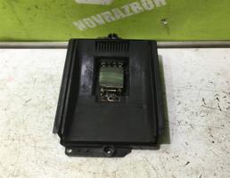 Резистор отопителя для VW Golf 4 Bora 97-05  запчасти бу