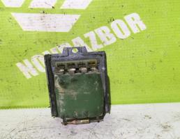 Резистор отопителя для VW Polo 99-01  запчасти бу