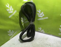 Уплотнитель двери для Fiat Punto 1(176) 93-99  запчасти бу