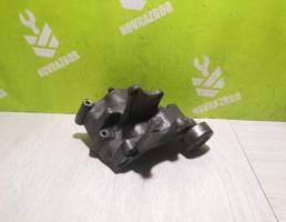 Кронштейн генератора для Kia Sportage 2004-2010  запчасти бу