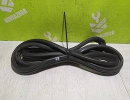 Уплотнитель двери для Peugeot 206 98-12  запчасти бу