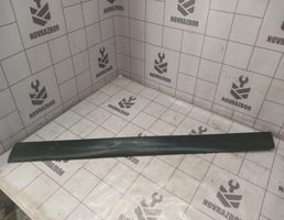 Молдинг передней правой двери для VW Passat B5 96-00  запчасти бу