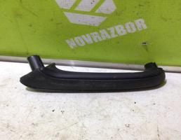 Ручка двери внутренняя правая для VW Passat  B3  1988-1993  запчасти бу