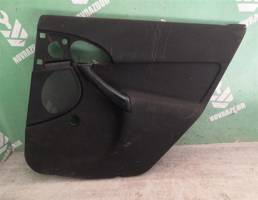 Обшивка двери комплект для Ford Focus 1 1998-2004  запчасти бу