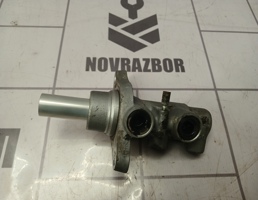 Цилиндр тормозной главный для Mitsubishi Lancer 10 CX  CY 07-17  запчасти бу