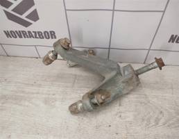 Кронштейн КПП для Ford Focus 2 08-11  запчасти бу