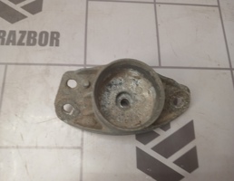 Опора заднего амортизатора для Skoda Yeti 2009-2018  запчасти бу