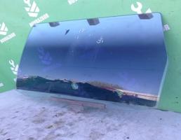 Стекло двери задней левой для VW Passat  B3  1988-1993  запчасти бу