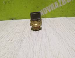 Датчик включения вентилятора для VW Passat  B3  1988-1993  запчасти бу