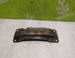 Кронштейн глушителя для VW Golf 3 Vento 91-97  запчасти бу