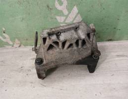 Кронштейн двигателя правый для Opel Astra H / Family 2004 >  запчасти бу