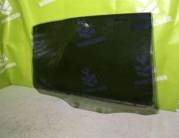 Стекло двери задней правой для Mitsubishi Galant 8  EA 97-03  запчасти бу