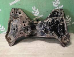 Балка подмоторная для Peugeot 206 98-12  запчасти бу