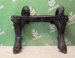Балка подмоторная для Audi 80  90  B3  86-91  запчасти бу