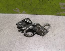 Петля двери задней левой нижняя для VW Golf 4 Bora 97-05  запчасти бу