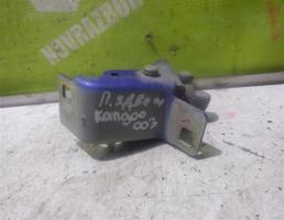 Ролик двери сдвижной средний для Renault Kangoo 97-03  запчасти бу