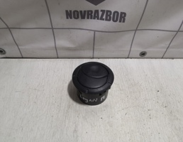 Дефлектор воздушный для Renault Logan 2005-2014  запчасти бу