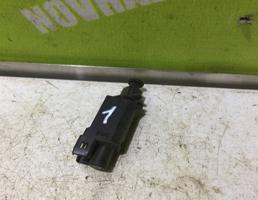 Датчик включения стопсигнала для VW Golf 3 Vento 91-97  запчасти бу