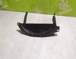 Кронштейн (сопут. товар) для Renault Laguna 94-99  запчасти бу