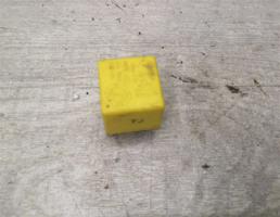 Реле для Fiat Punto 1(176) 93-99  запчасти бу