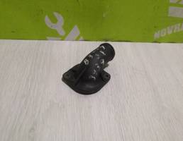 Крышка термостата для VW Passat  B3  1988-1993  запчасти бу