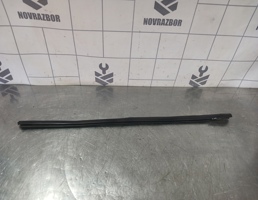 Молдинг задней левой двери для Ford Focus 2 05-08  запчасти бу