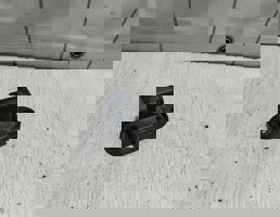 Кронштейн (сопут. товар) для Skoda Yeti 2009-2018  запчасти бу