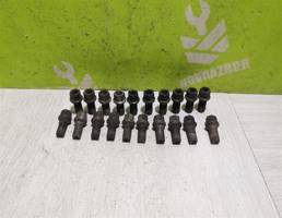 Болт колесный для Skoda Octavia A4 1U 2000-2011  запчасти бу