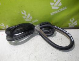 Уплотнитель двери для VW Passat B5 96-00  запчасти бу