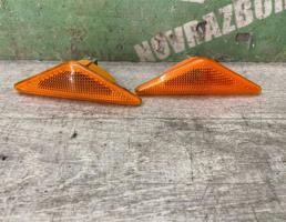 Повторитель на крыло желтый для Ford Focus 1 1998-2004  запчасти бу