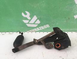 Кронштейн КПП для Seat Cordoba 1996-1999  запчасти бу