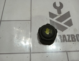 Крышка расширительного бачка для LADA VESTA 15-19  запчасти бу