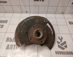 Кулак поворотный передний правый для Audi 80  90  B3  86-91  запчасти бу