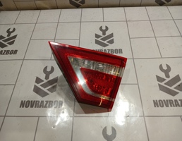 Фонарь задний внутренний правый для LADA VESTA 15-19  запчасти бу