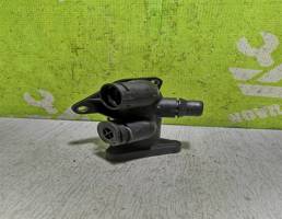 Фланец двигателя системы охлаждения для VW Passat B5 96-00  запчасти бу