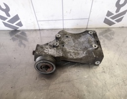 Кронштейн кондиционера для Suzuki SX4 2006-2013  запчасти бу