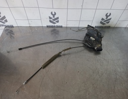 Замок двери передней левой для Mazda Mazda 3  BK  02-09  запчасти бу