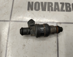 Форсунка инжекторная для VW Passat B5 96-00  запчасти бу